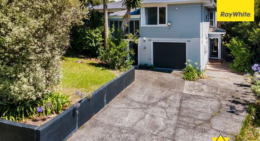  at 5 Nandana Drive, Glen Eden, Auckland