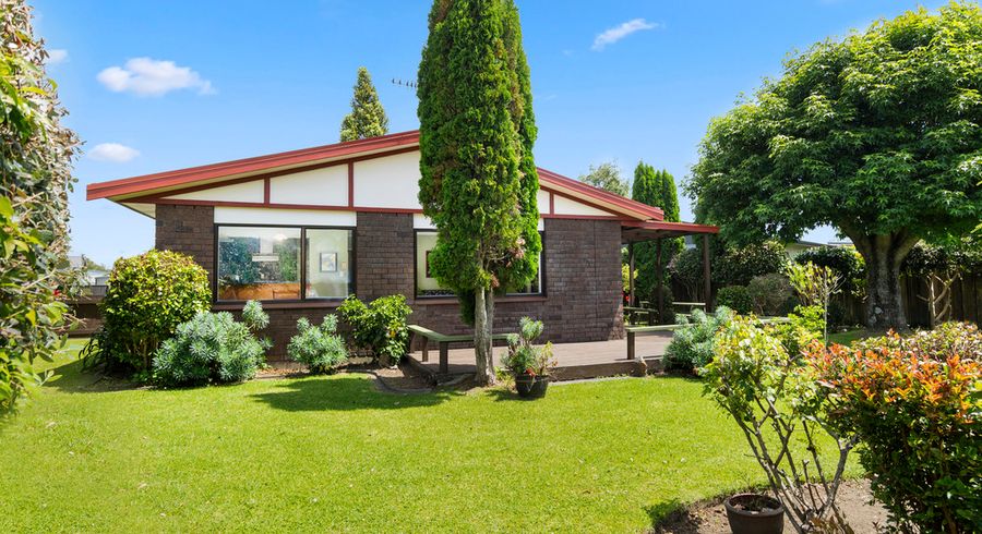  at 182 Windermere Drive, Poike, Tauranga