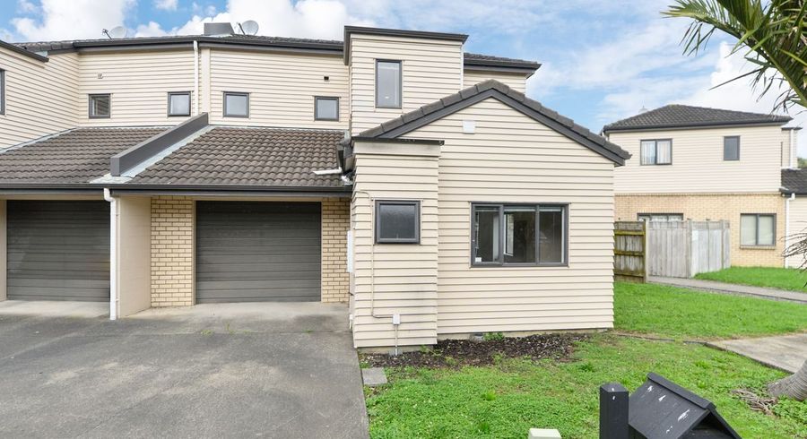  at 15 Skip Lane, East Tamaki, Manukau City, Auckland