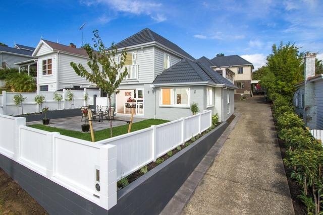  at 1/44 Richmond Avenue, Northcote Point, North Shore City, Auckland