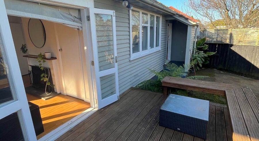  at 7 Coral Crescent, Panmure, Auckland City, Auckland