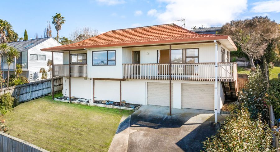  at 17 Polkinghorne Drive, Manly, Rodney, Auckland