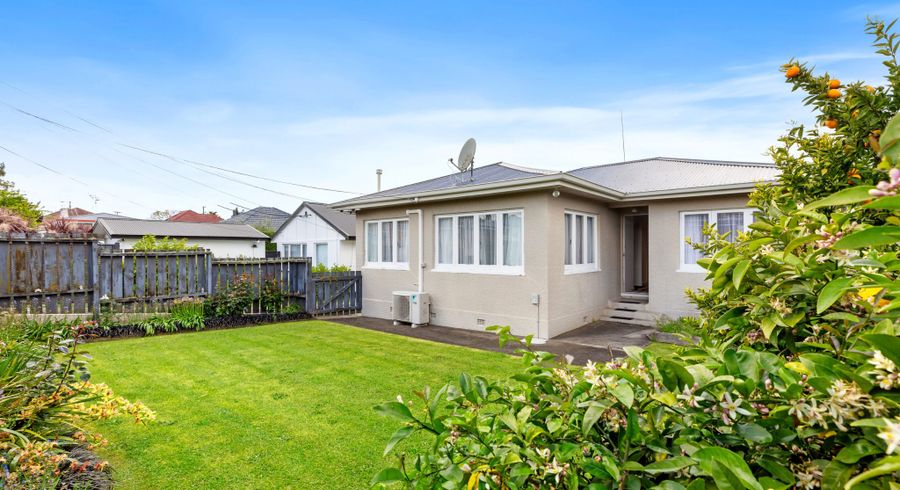  at 12 Watling Street, Gate Pa, Tauranga