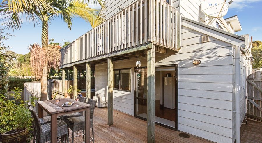 at 7 Pohutukawa Road, Beachlands, Auckland