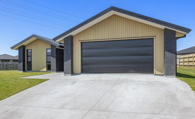  at 10 Kararaina Close, Whalers Gate, New Plymouth