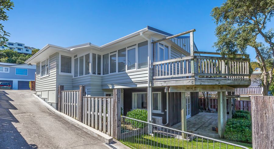  at 34 Witham Street, Island Bay, Wellington