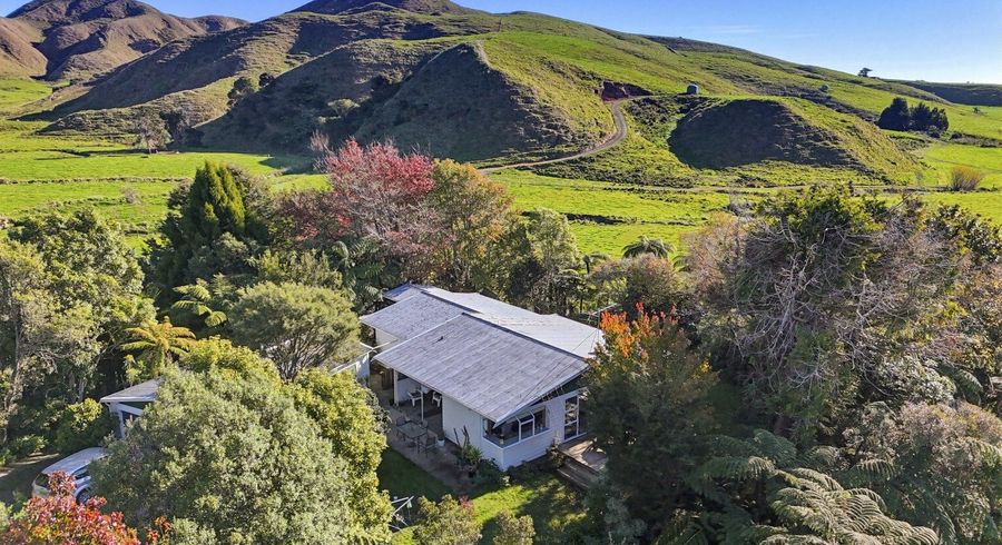 Recently sold | 594 Waitohu Valley Road, Manakau, Otaki - homes.co.nz