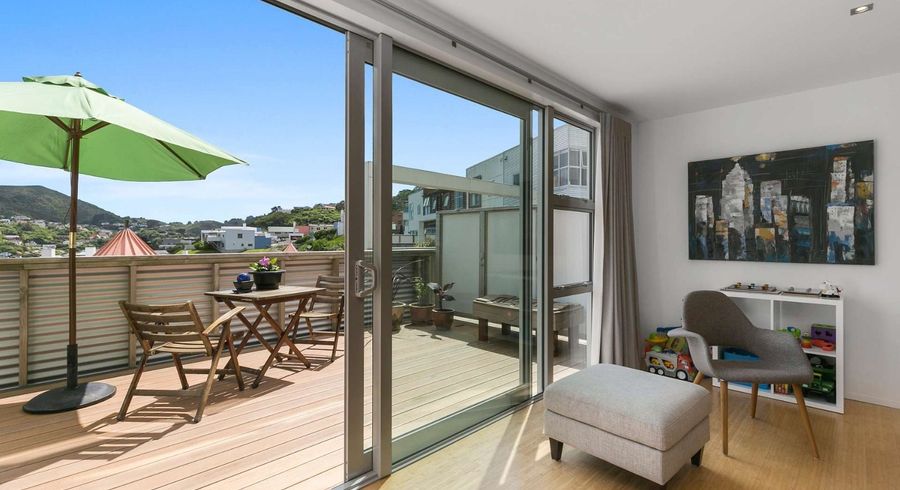  at 21 Saddleback Grove, Karori, Wellington