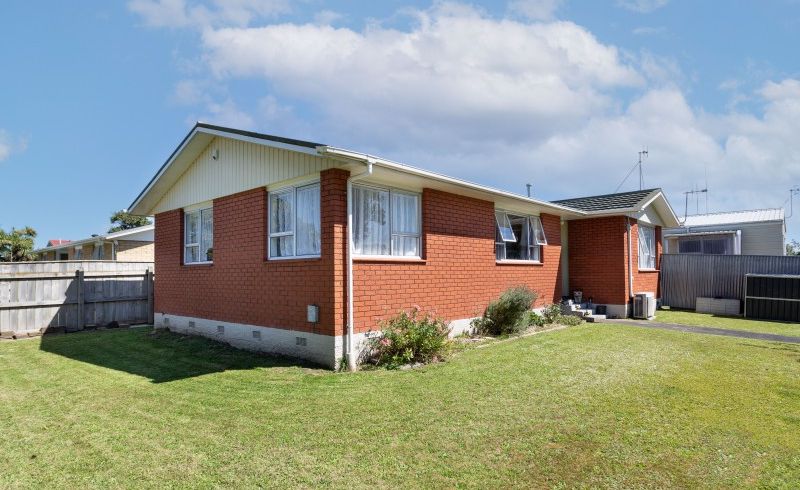  at 32 Robinson Crescent, Westbrook, Palmerston North