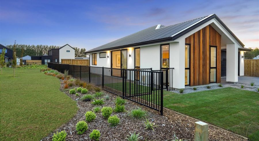  at 8 Millhaven Place, Casebrook, Christchurch