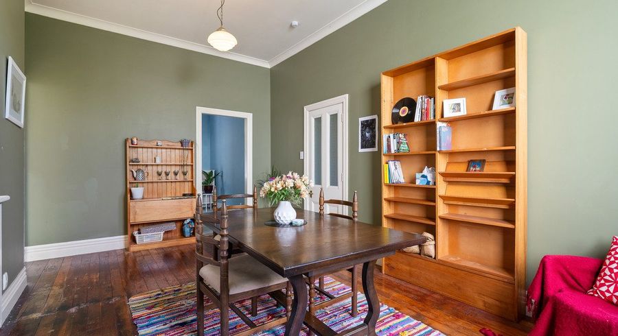  at 25 Sutherland Crescent, Melrose, Wellington, Wellington