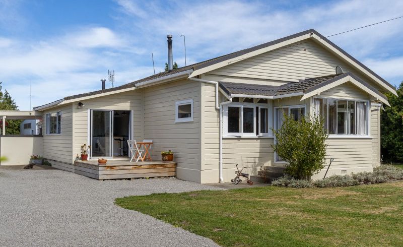  at 27 Matahiwi Road, Matahiwi