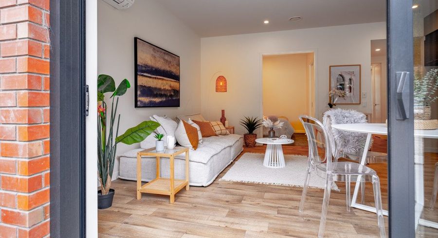  at Live-Work Apartments, 98 Gorge Road, Town Centre, Queenstown-Lakes, Otago