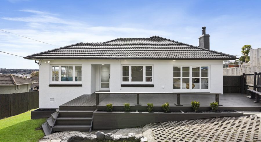  at 6 James Laurie Street, Henderson, Waitakere City, Auckland