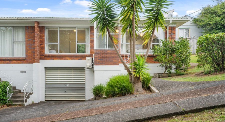  at 1/1546 Dominion Road Extension, Mount Roskill, Auckland City, Auckland