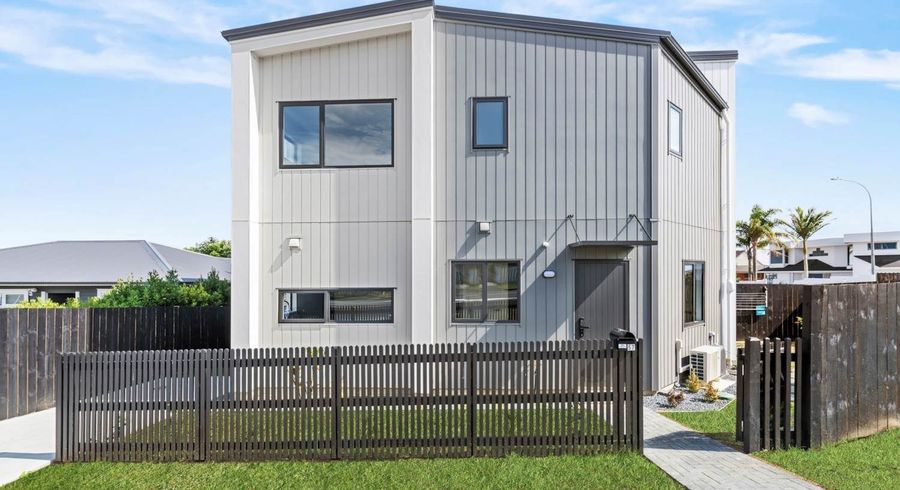  at 57 Bradbury Road, Botany Downs, Manukau City, Auckland