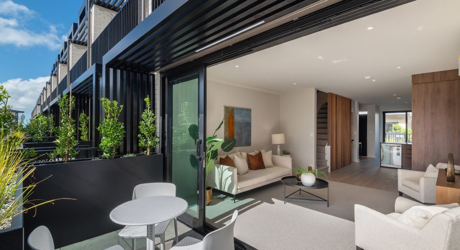  at 9a Windlass Street, Long Bay, North Shore City, Auckland