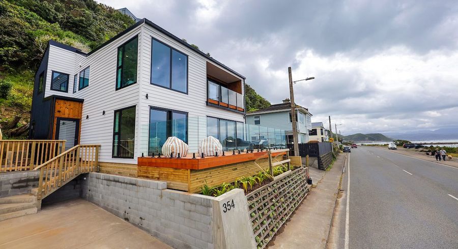  at 354 The Esplanade, Island Bay, Wellington, Wellington