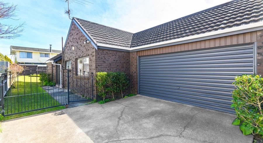  at 3/445 Blockhouse Bay Road, Blockhouse Bay, Auckland