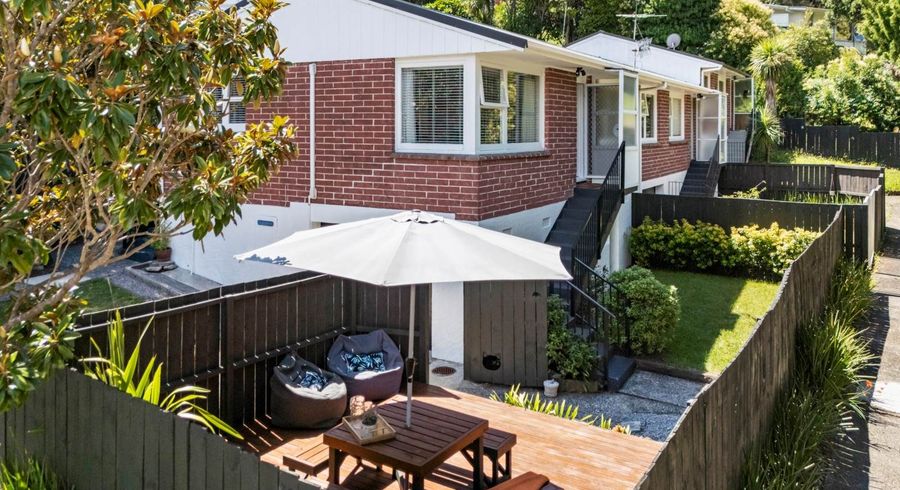  at 1/6 Kororo Street, Northcote, Auckland