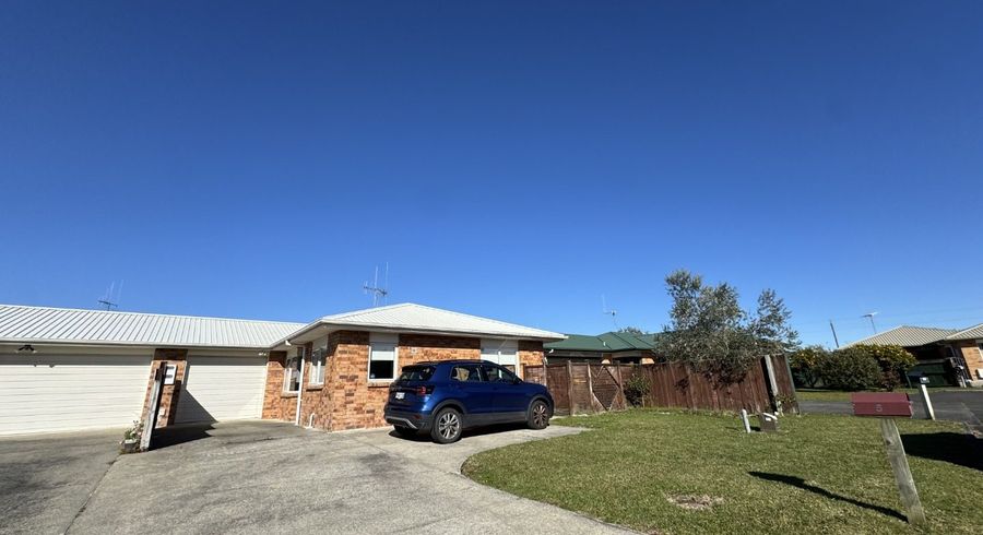  at 5 Corsair Place, Melville, Hamilton, Waikato