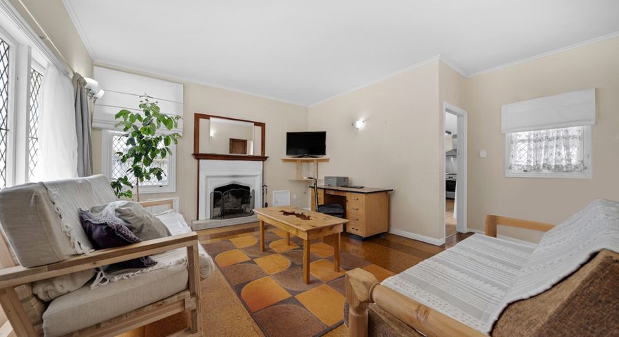  at 19 Paparoa Road, Cockle Bay, Manukau City, Auckland