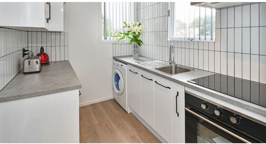  at 66 Hillside Road, Papatoetoe, Auckland