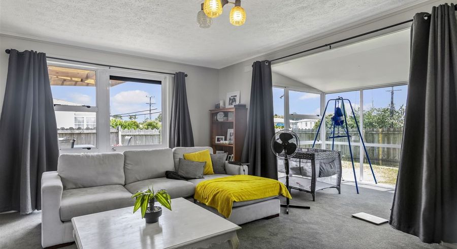  at 42 Tiraumea Drive, Pakuranga, Manukau City, Auckland