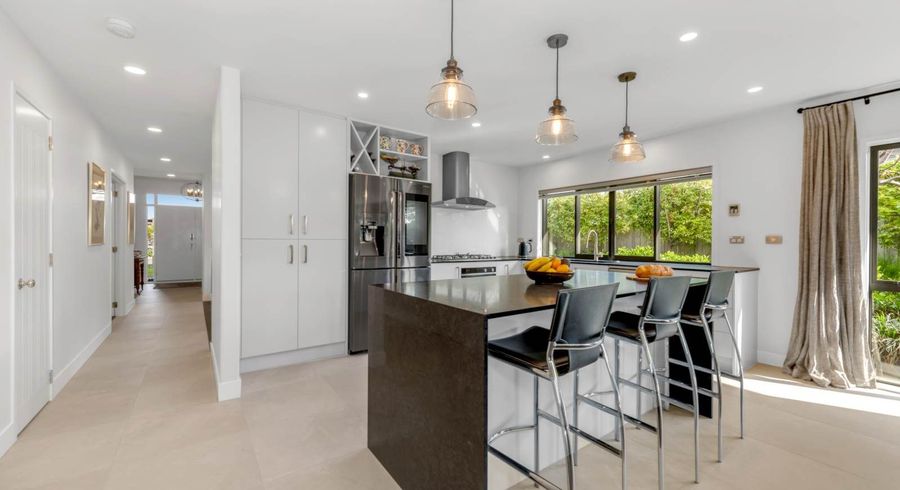  at 10 Harbourside Court, Beachlands, Manukau City, Auckland