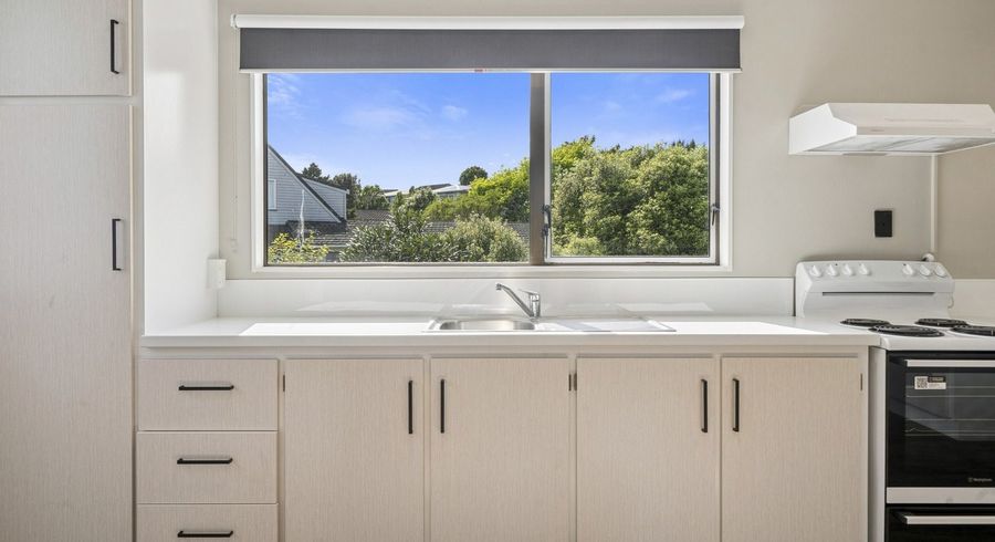  at 9a Ash Grove, Ranui Heights, Porirua, Wellington