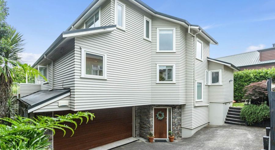  at 2 Lister Street, Point Chevalier, Auckland City, Auckland
