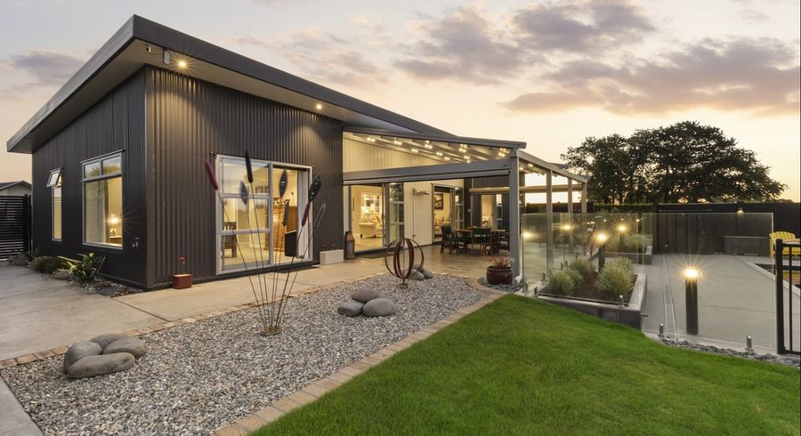  at 58 Redoubt Road, Cambridge, Cambridge