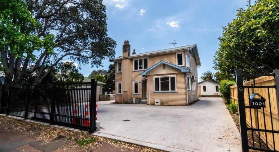  at 1021 Great North Road, Point Chevalier, Auckland City, Auckland