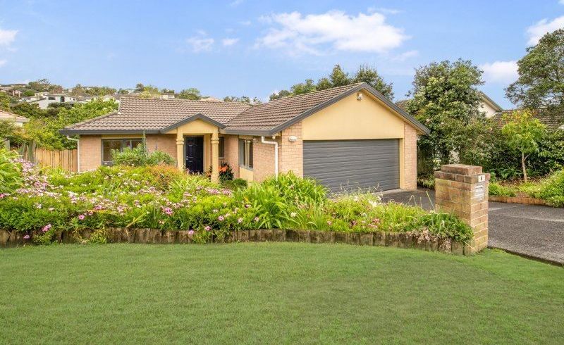  at 8 Carnmore Place, Torbay, Auckland