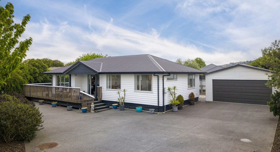  at 15 Lomond Place, Woolston, Christchurch