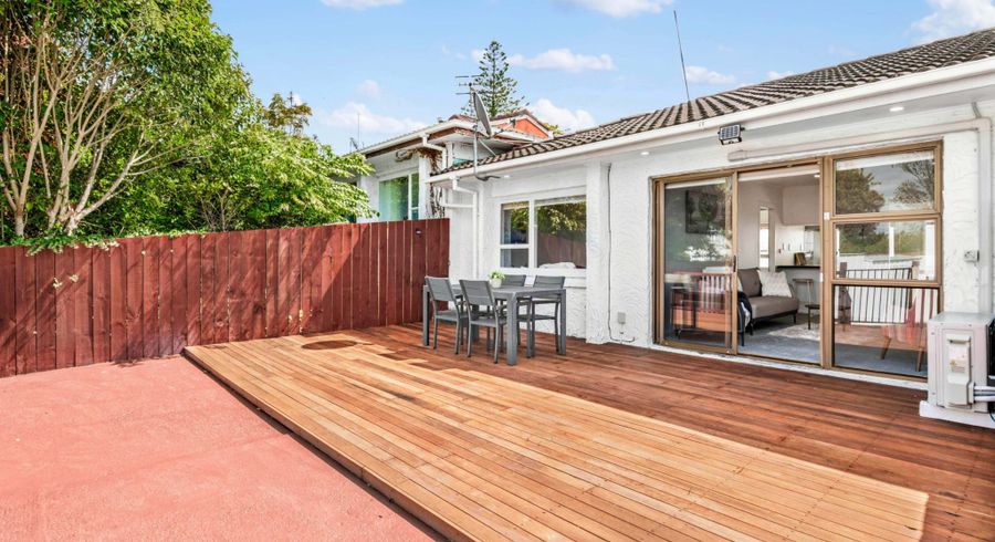  at 3/32 Strong Street, St Johns, Auckland
