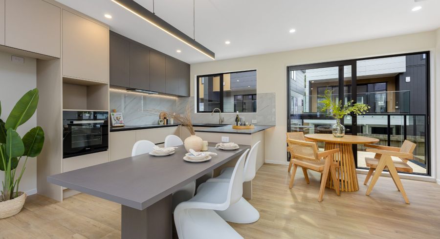  at 3/9 Catalina Crescent, Forrest Hill, North Shore City, Auckland