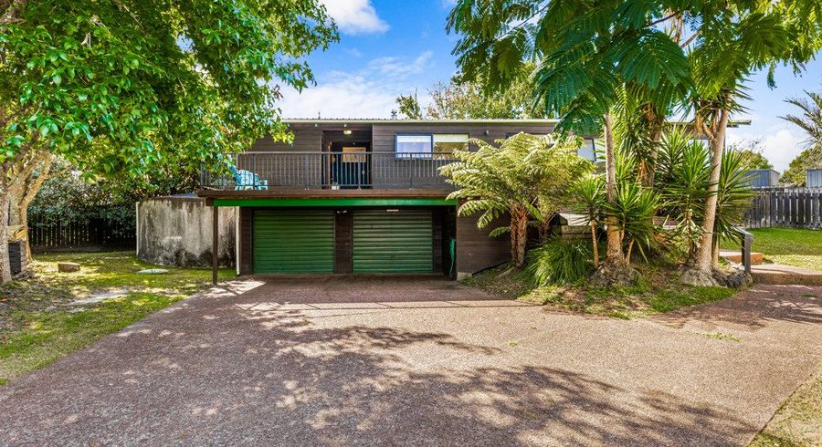  at 10 Tokay Place, Huapai, Kumeu