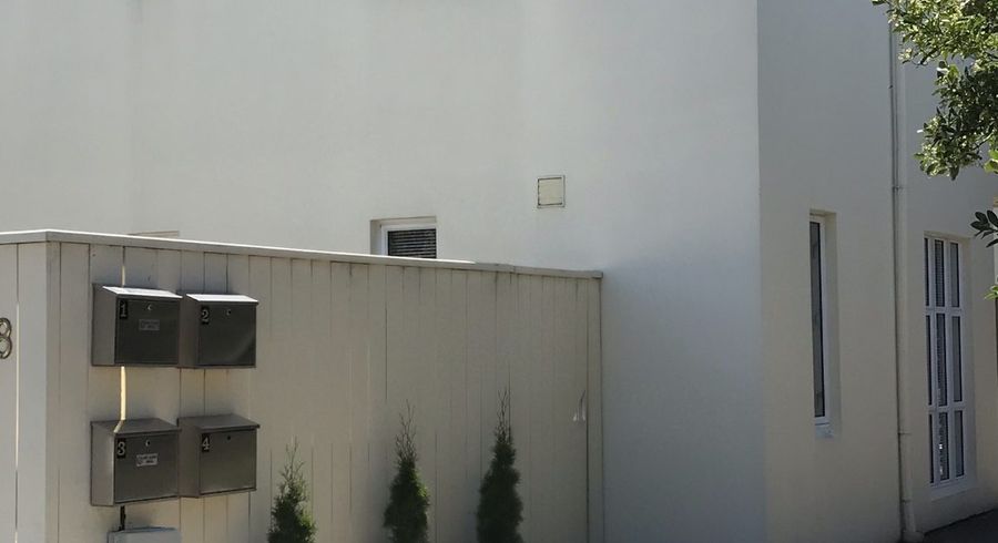 at 1/8 Dublin Street, City Centre, Christchurch City, Canterbury