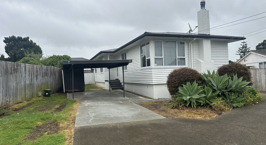  at 8a Dennis Rd, Papatoetoe, Manukau City, Auckland