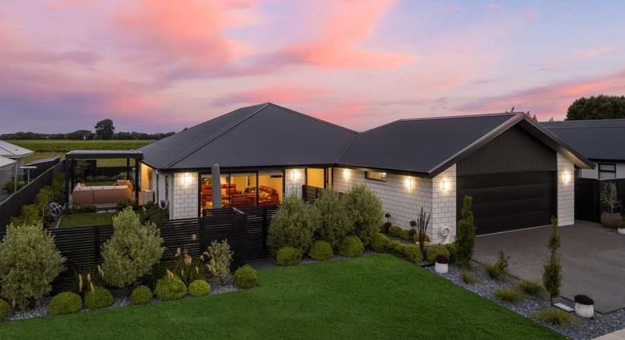  at 8 Whitehall Drive, Springlands, Blenheim, Marlborough