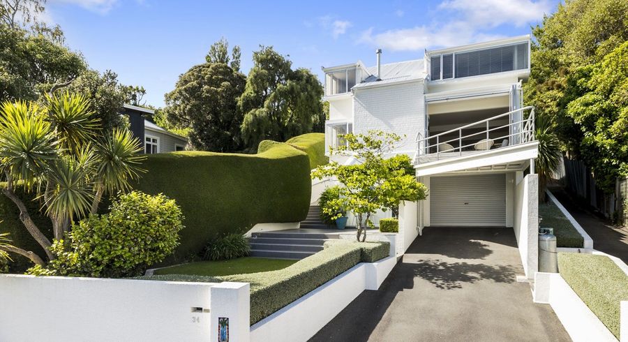  at 34 Marine Parade, Macandrew Bay, Dunedin