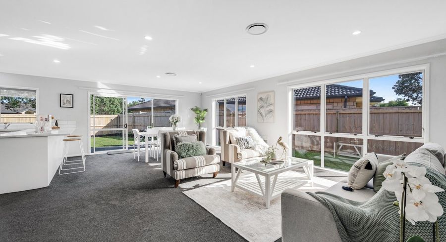  at 6 Shrule Place, East Tamaki, Auckland