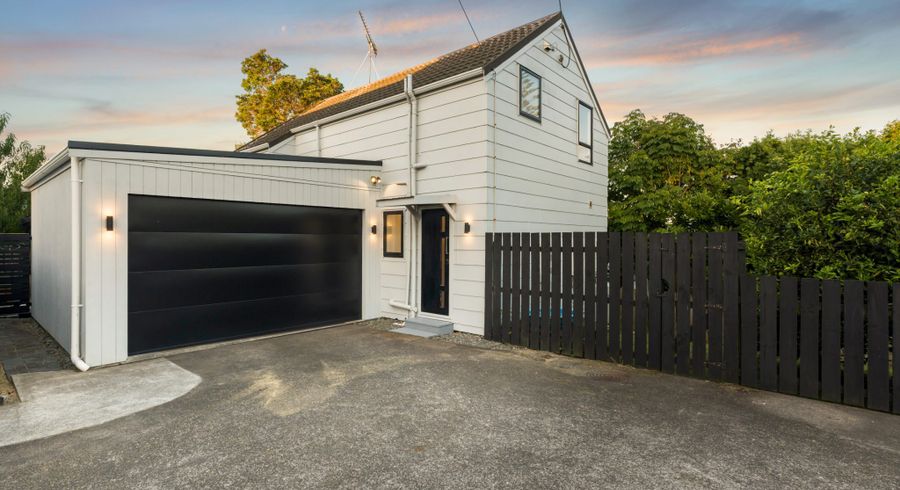  at 2/228 Beach Haven Road, Beach Haven, North Shore City, Auckland