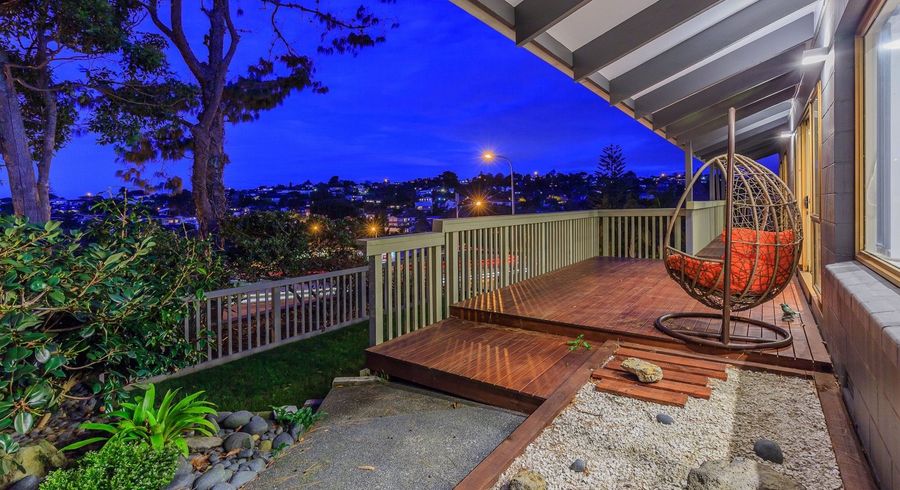  at 112 Sartors Ave, Browns Bay, North Shore City, Auckland