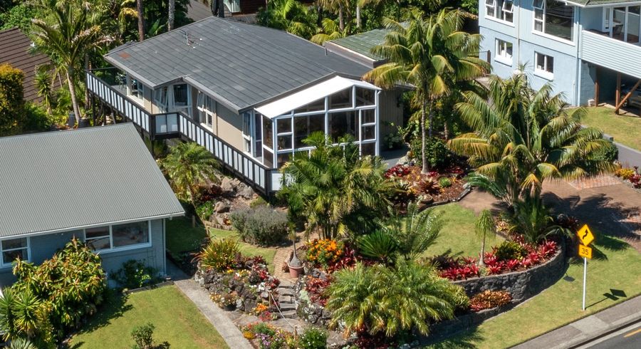  at 25 Mcdowell Crescent, Hillcrest, Auckland