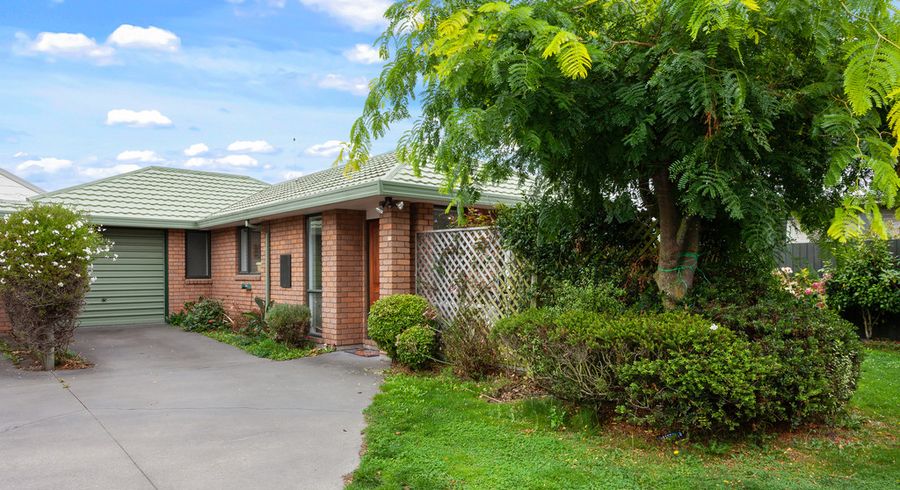  at 16 Rustic Lane, Spreydon, Christchurch