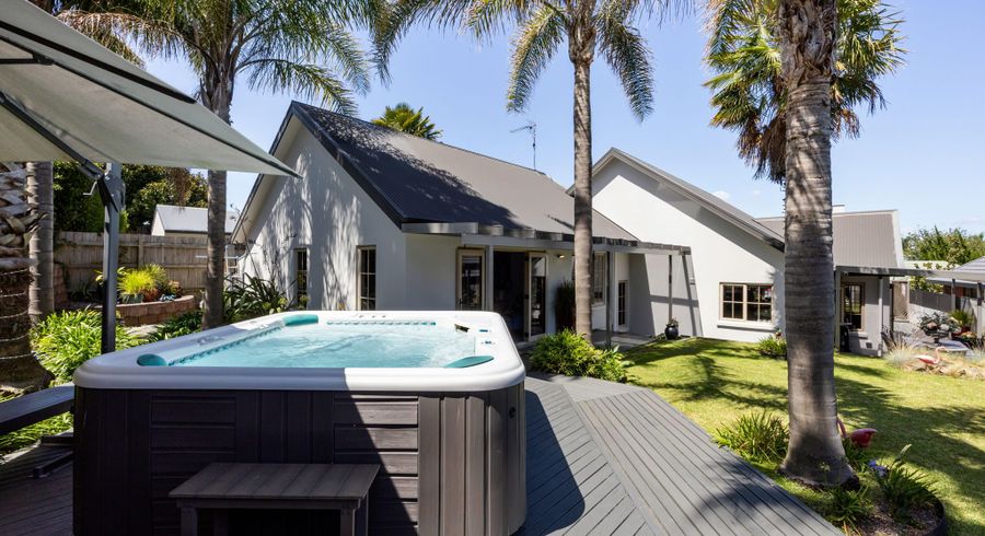  at 62 Cairns Crescent, Rototuna, Hamilton, Waikato