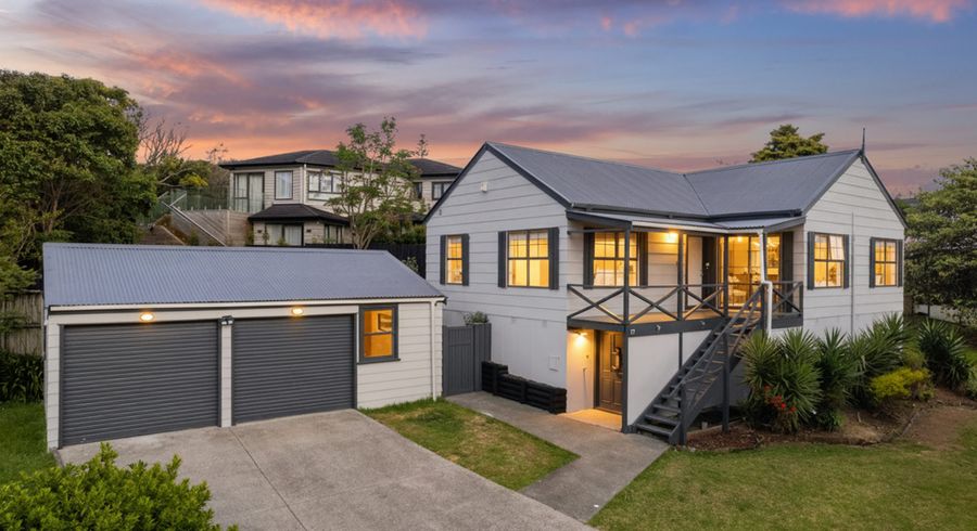  at 17 Palmetto Place, Goodwood Heights, Manukau City, Auckland