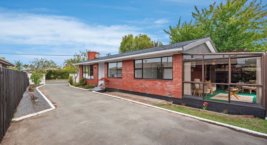  at 33 Martbern Crescent, Bishopdale, Christchurch City, Canterbury